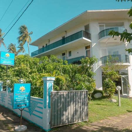 Amaya Beach Hotel Dikwella エクステリア 写真