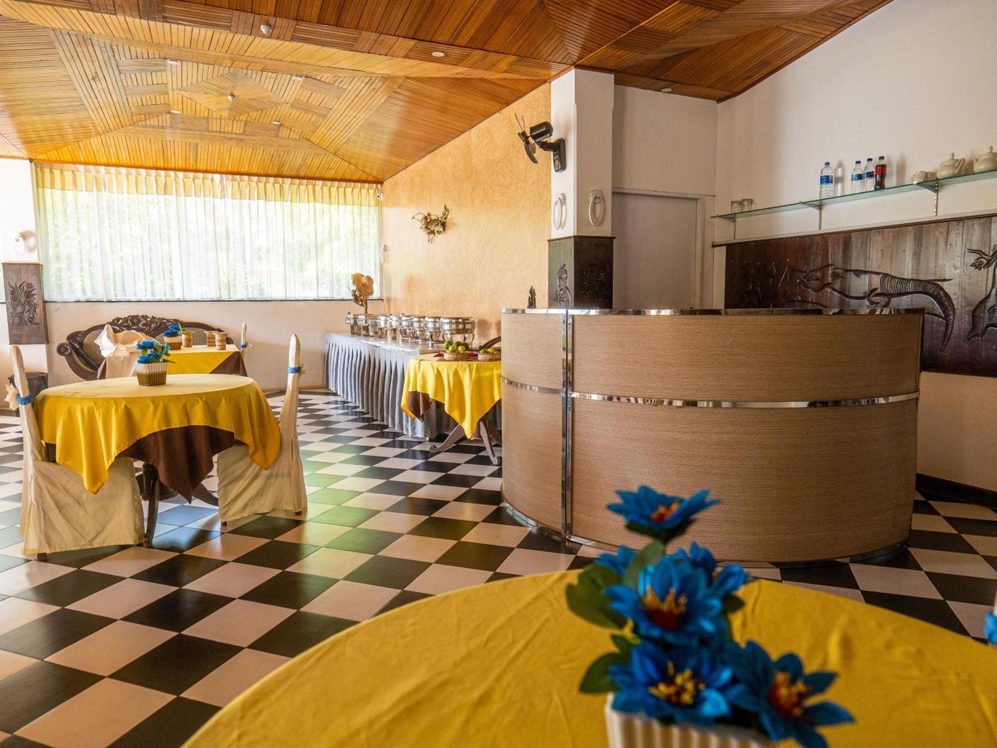 Amaya Beach Hotel Dikwella エクステリア 写真